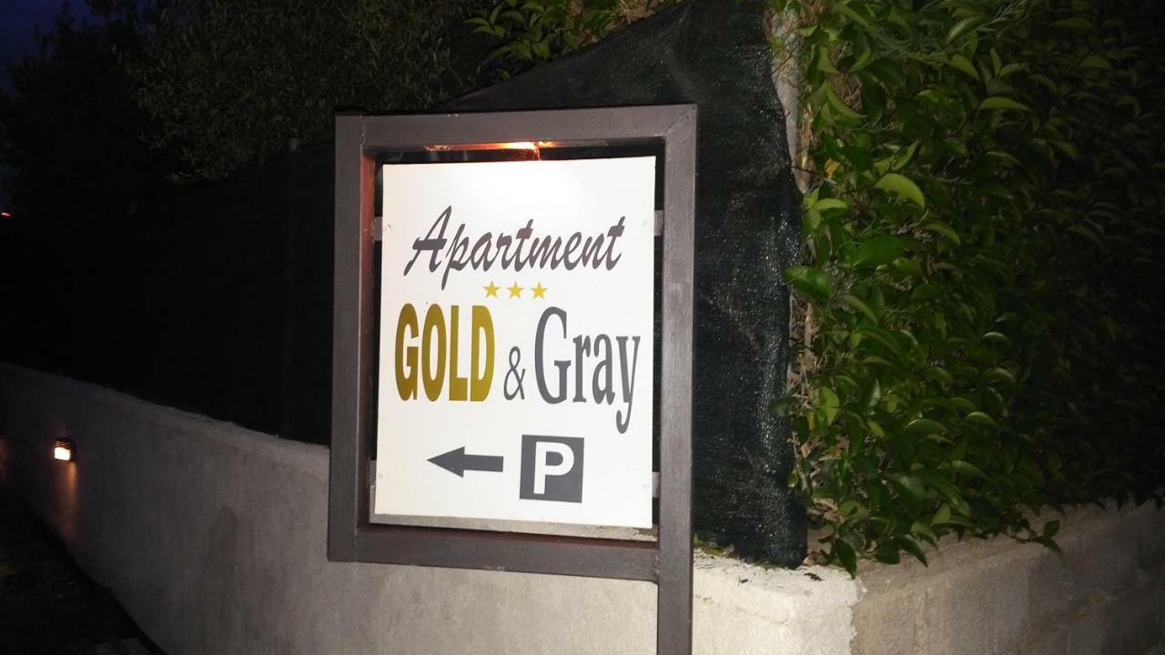Apartment Gold & Gray Zadar Luaran gambar